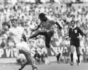 1970:  WORLD CUP MEXICO. PELE SHOOTS DURING BRAZILS MATCH AGAINST CZECHOSLOVAKIA. Mandatory Credit: Allsport Hulton/Archive